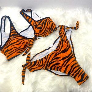 New Urchics Zebra animal Print Orange Black NWT  Bikini Swimsuit large